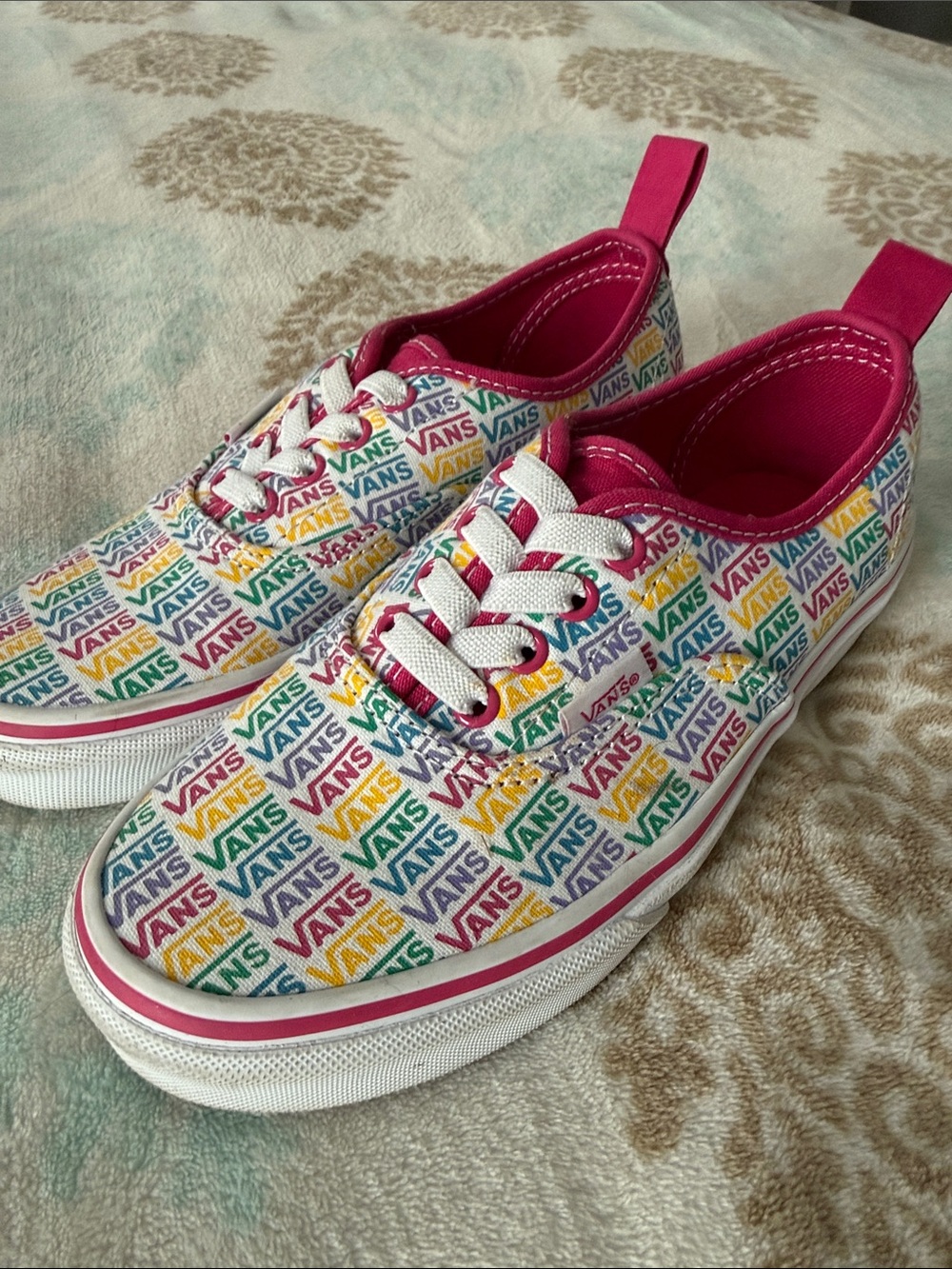 Vans Authentic Logo Repeat Multicolor Kids Sneakers Size 2.5